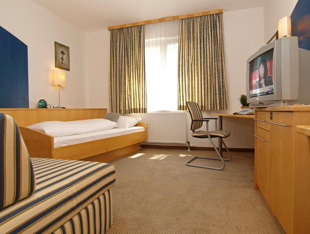 Gastwirtschaft & Hotel Holzinger Moellersdorf ห้อง รูปภาพ