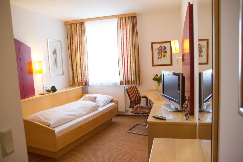 Gastwirtschaft & Hotel Holzinger Moellersdorf ห้อง รูปภาพ